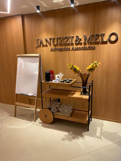 Januzzi & Melo Advogados Associados